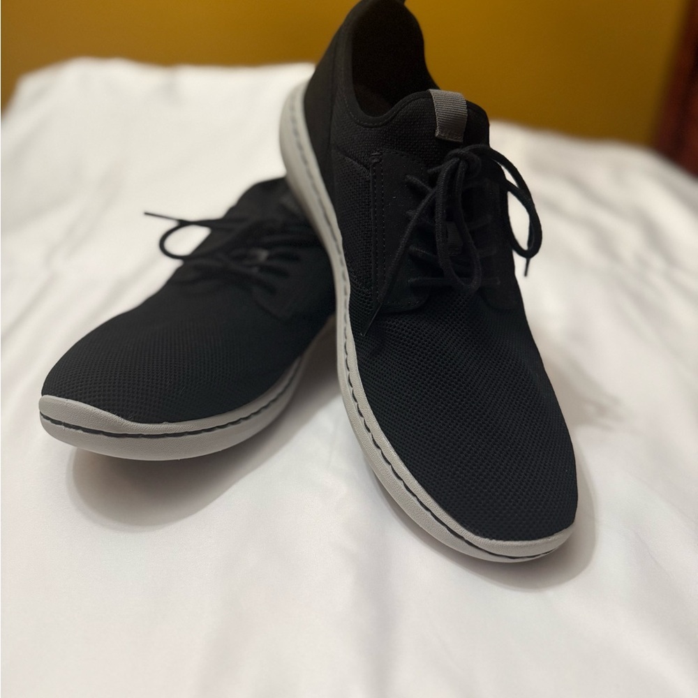 Clarks cushion soft Men's Black Sneakers size 13 - Picture 2 of 8